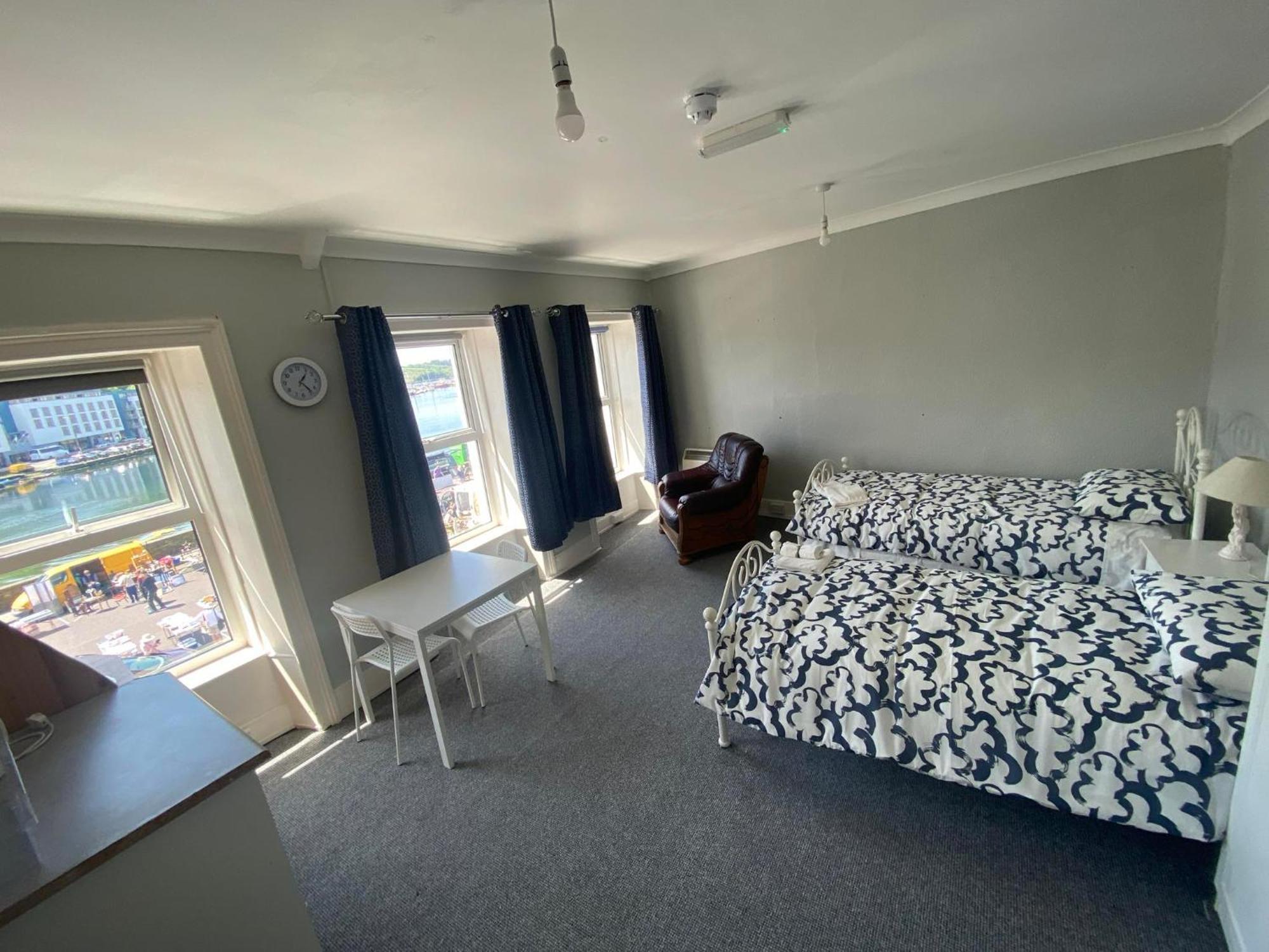 Yellow House Apartment Bantry Ngoại thất bức ảnh